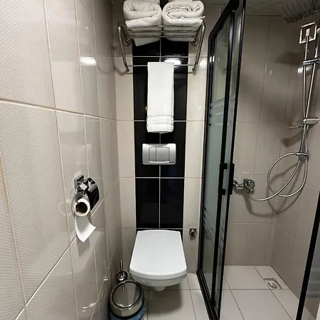 Oda ve Kahvaltı Zebra Buca